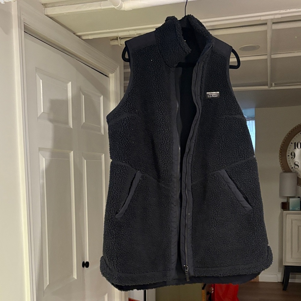 L.L. Bean Black Sherpa Vest